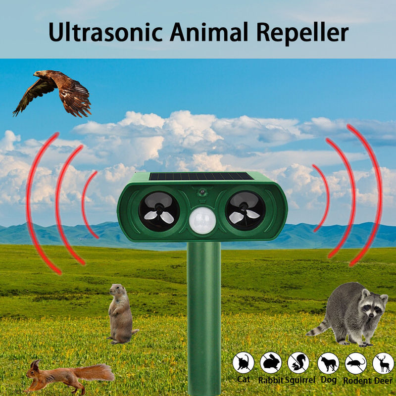Capteur de mouvement et lampes clignotantes Répulsif solaire pour animaux pour la protection extérieure dans la cour