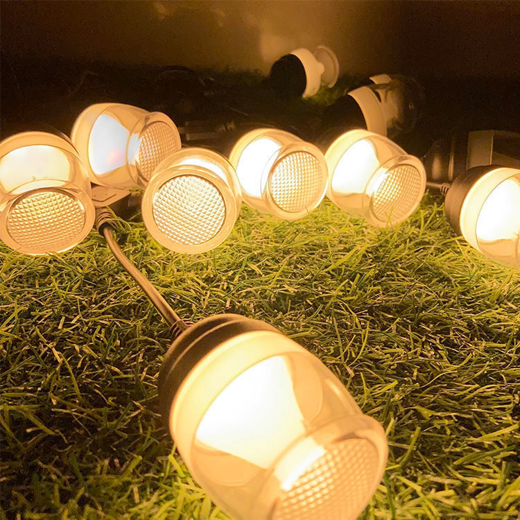 Fête de Noël en plein air Lumière solaire avec 2700K température de couleur et flux lumineux de 50lm