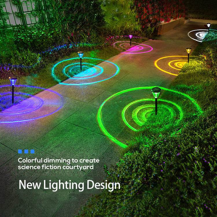 Lumières solaires à LED à l'extérieur imperméables à l'eau pour la cour de la passerelle avec angle de faisceau de 150 ° automatiquement ON / OFF