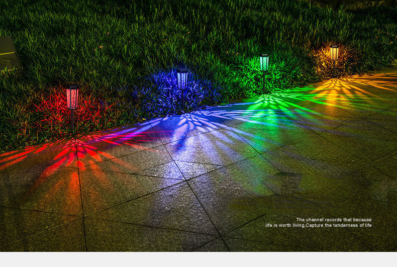 Éclairage de jardin étanche à l'énergie solaire automatiquement allumé pour la cour de promenade jardin décoratif