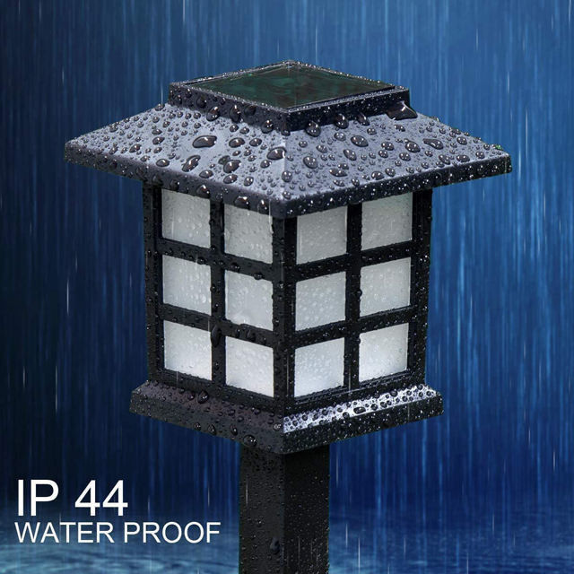 Heures de travail Décoration de jardin Soleil étanche à l'eau LED Lumière de pelouse pour patio supérieur