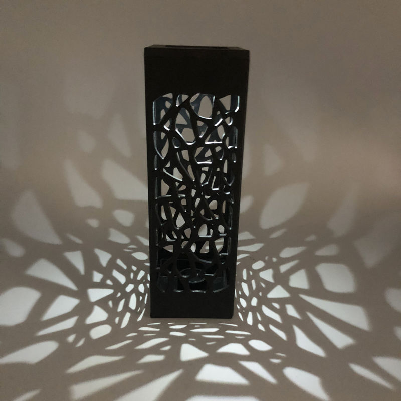 IP65 Lampes de jardin à LED étanches à l'énergie solaire avec une durée de fonctionnement de 50000 heures