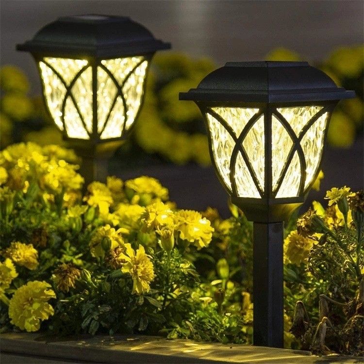 Lampe de jardin extérieure de jardin avec lampe de sol solaire à l'épreuve de l'eau