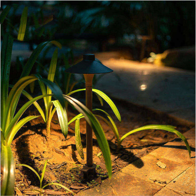 Éclairage extérieur de jardin à basse tension