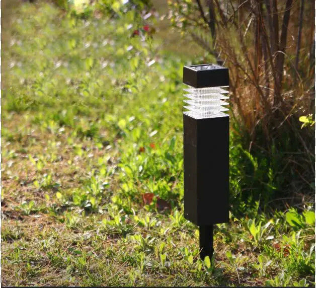 Lampes LED extérieures pour les sentiers de jardin