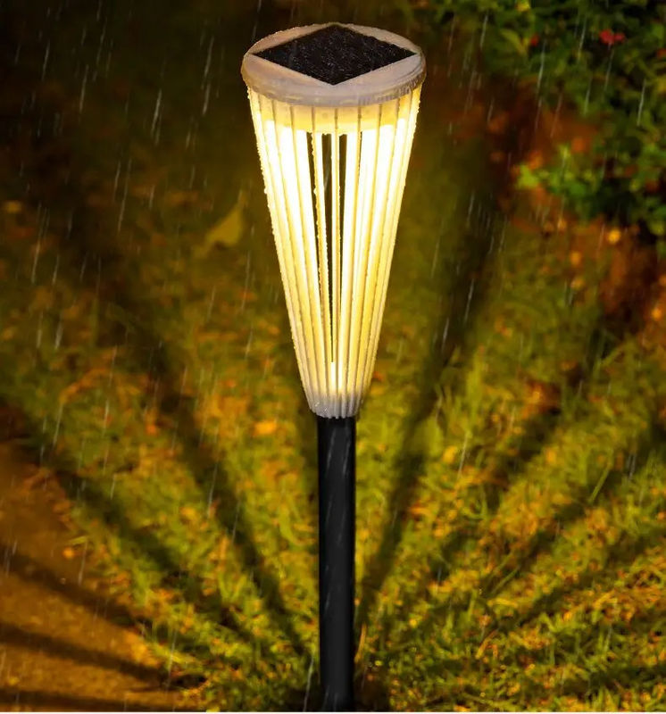 Éclairage solaire pour jardin à l'épreuve de l'eau