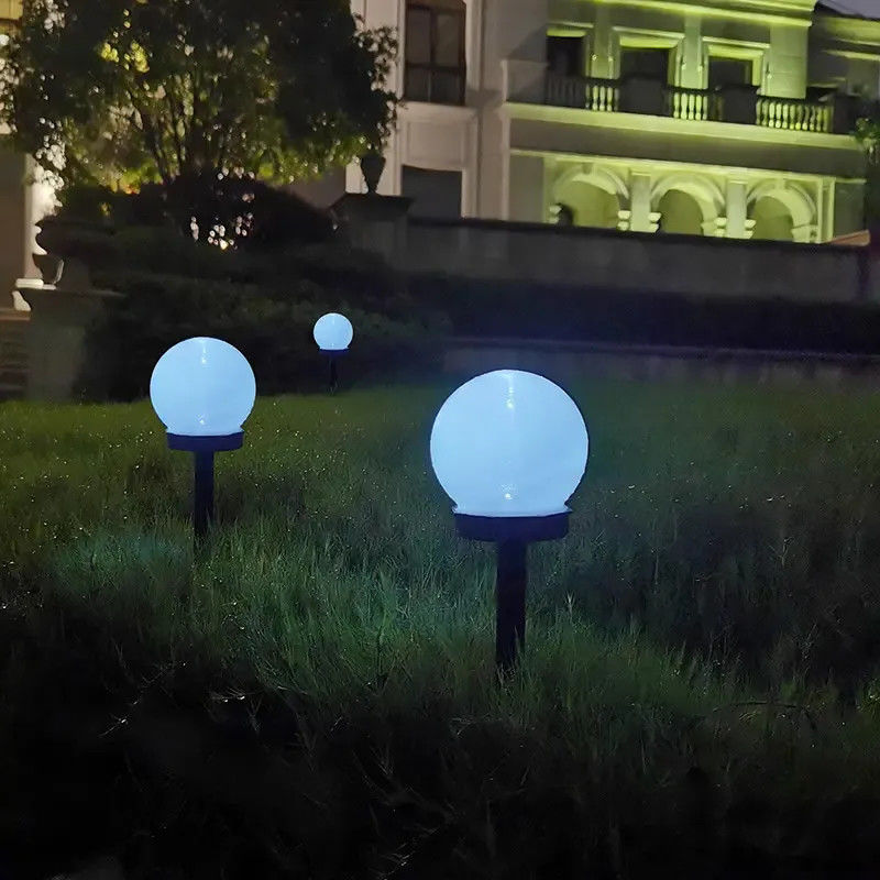2700K Lumières solaires à billes blanches douces et chaudes étanches pour les jardins extérieurs