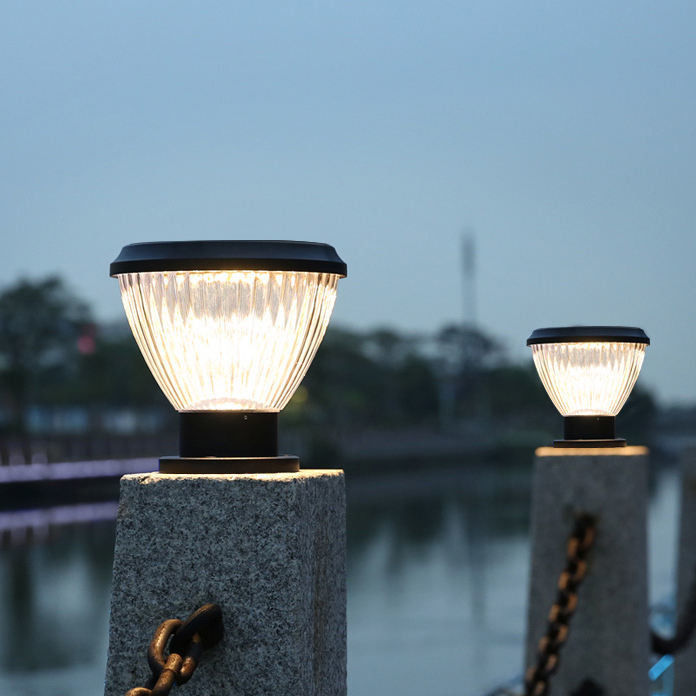 Lumières solaires pour jardin Porte à colonne LED Lumière pour jardin Décoration de jardin