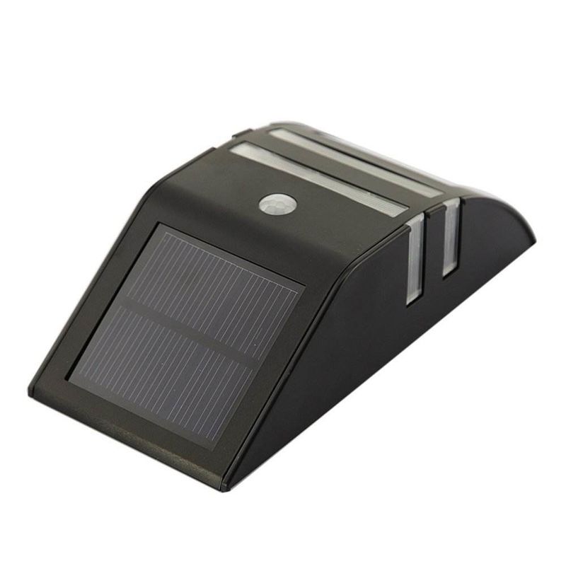 Lumière de clôture solaire Modèle le plus récent Lumières extérieures modernes LED Sensor solaire