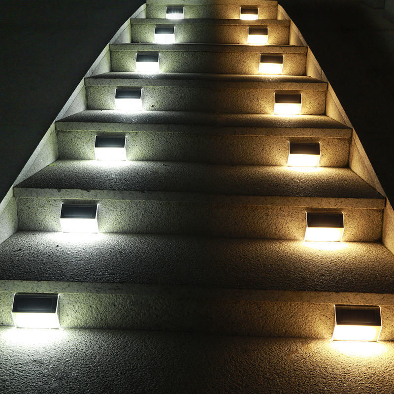 Éclairage solaire étanche à l'eau Échafaudage d'escalier LED Éclairage de clôture solaire pour jardin