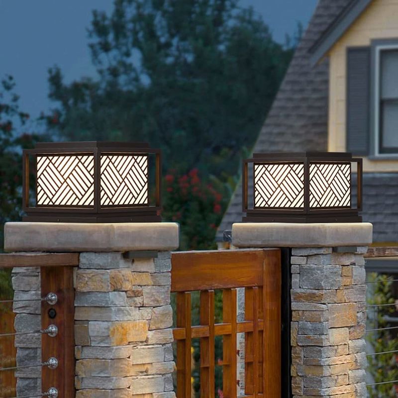 Éclairage solaire extérieur à base de piliers Éclairage de rue vintage pour jardin à pelouse LED