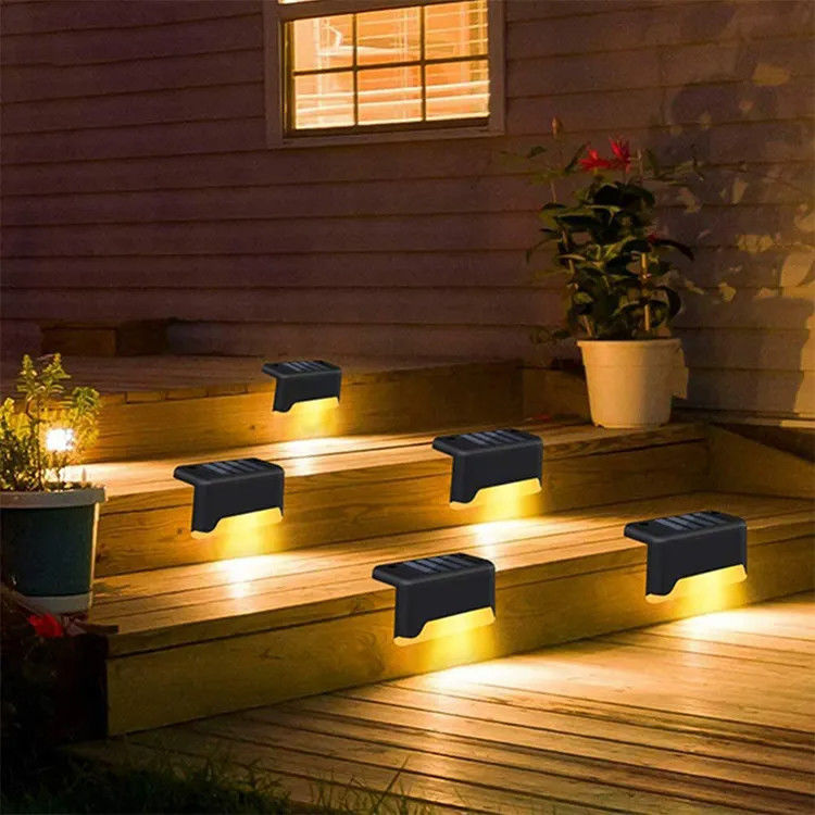 300lm Flux lumineux de terrasse solaire étape balustrade escaliers lumières pour l' éclairage de jardin extérieur