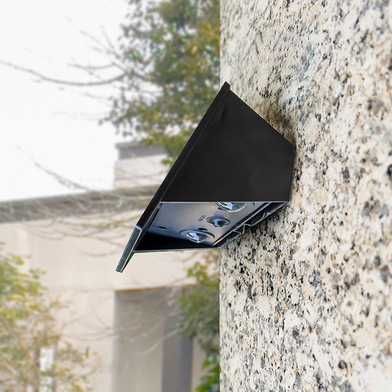 2800-3200K Température de couleur Lampes murales solaires pour la décoration de la cour extérieure de la villa