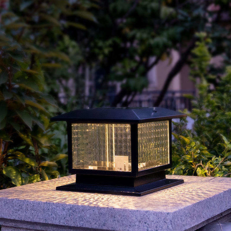 Éclairage solaire LED étanche à l'eau pour villa rurale jardin entrée cour extérieure