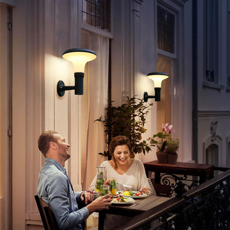 Éclairage solaire LED résistant à l'eau pour terrasse extérieure personnalisée