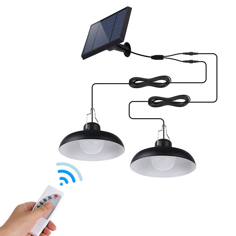 1 kg Lumière suspendue à double tête étanche à l'eau à l'énergie solaire pour lampe à guirlande