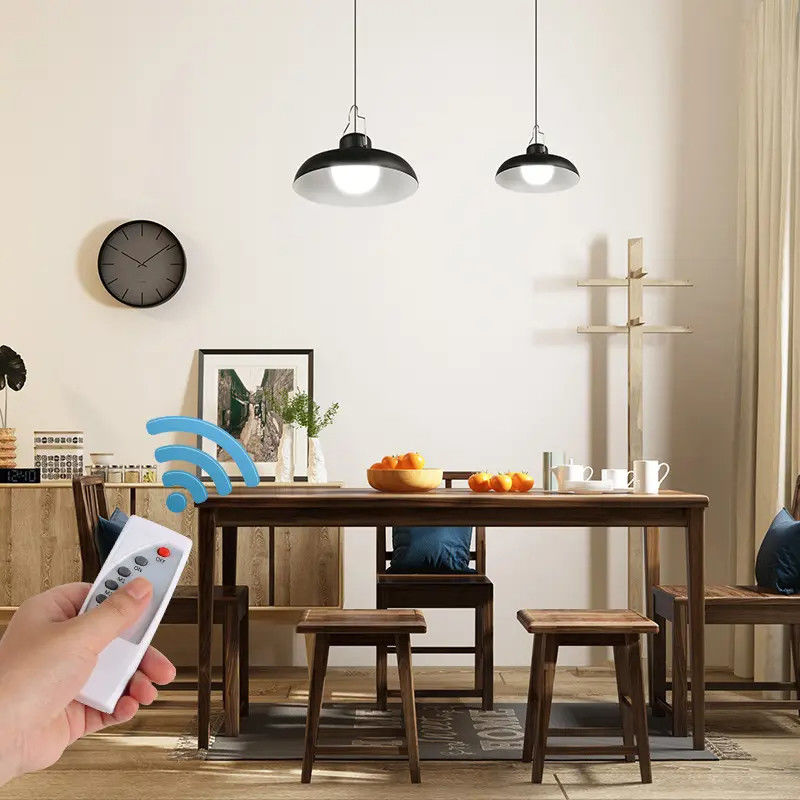 Lumière solaire de jardin IP65 avec batterie haute capacité et lampe LED blanche chaude froide