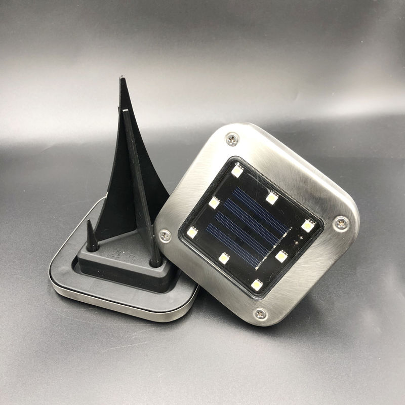 1- Lumière solaire en aluminium extérieure pour jardin en forme carrée