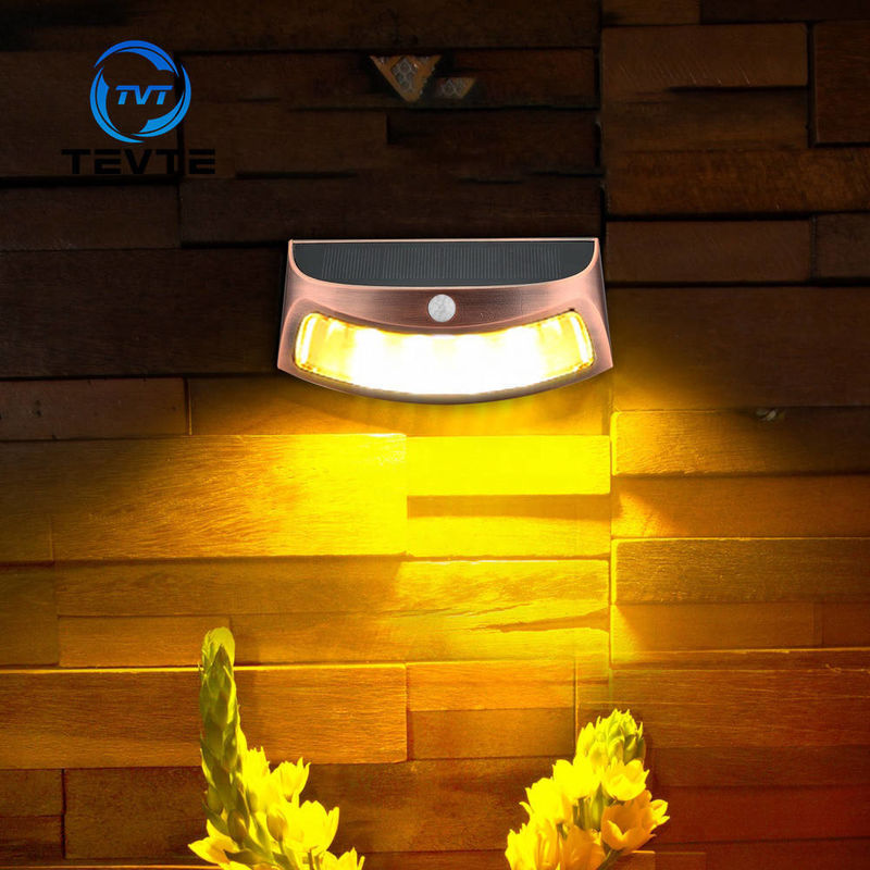 IP65 Lumière solaire étanche à l'eau extérieure pour jardin décoratif avec induction du corps humain