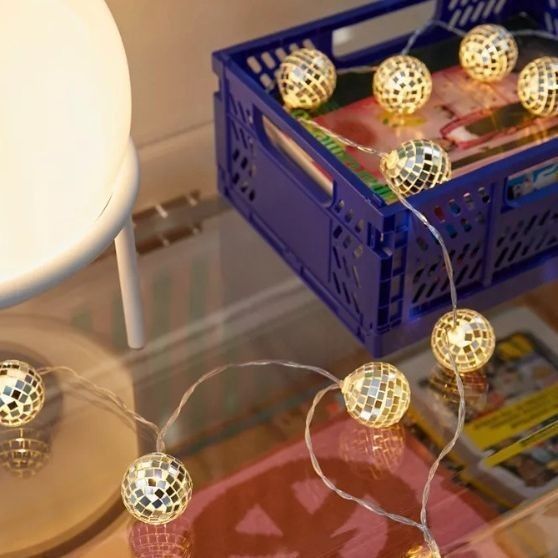 Lampe à cordes LED à bille de miroir argentée pour la fête de Noël