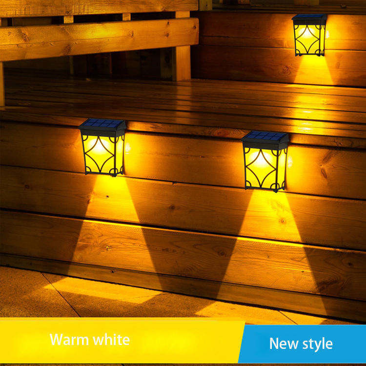 Lampes de clôture solaire RGB couleur étanche à l'eau extérieure lampe solaire pour extérieur IP65 40000 heures
