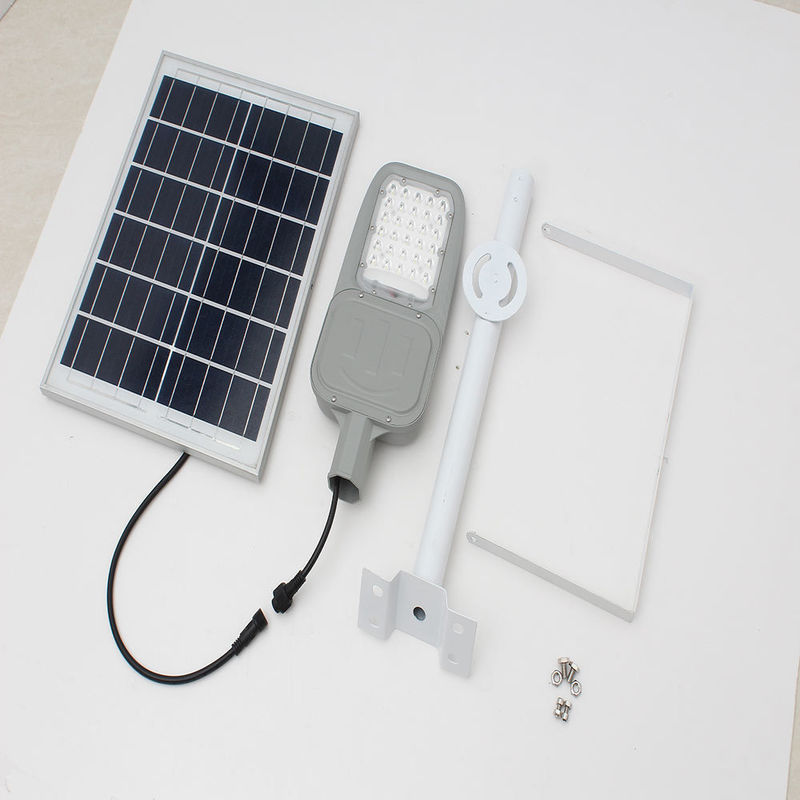 Lumière de rue solaire tout en un 24 kg Poids du produit Source lumineuse LED pour mur extérieur