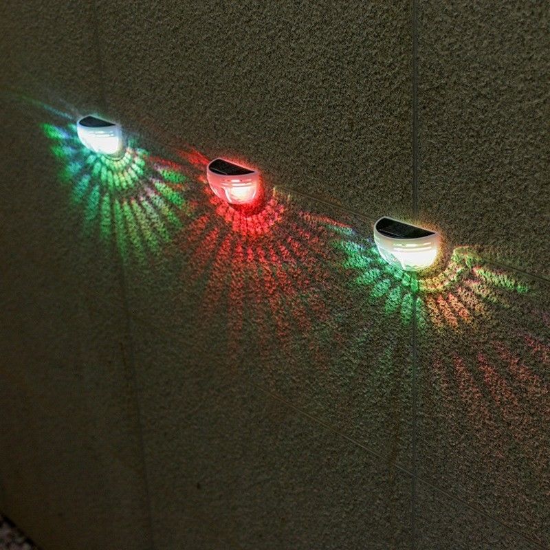 50000 heures de temps de travail Lumières solaires LED pour les marches extérieures Solution d'économie d'énergie