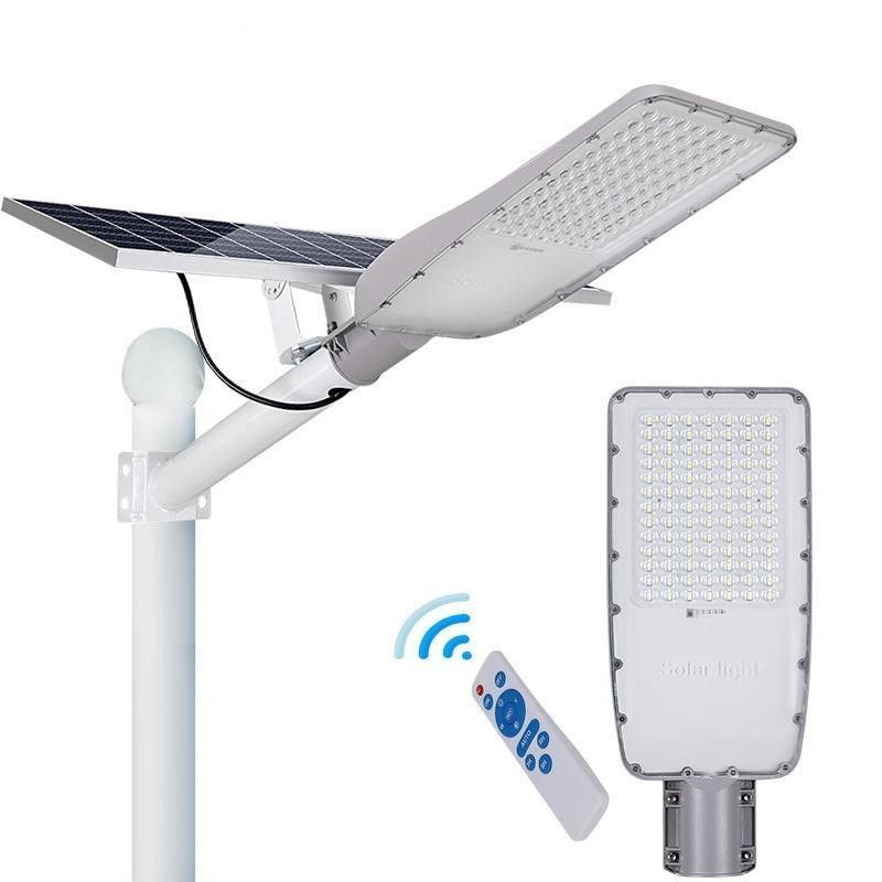 120° Angle du faisceau Système solaire de lumière de rue extérieur commercial 10w 20w 30w 40w 50w 100w