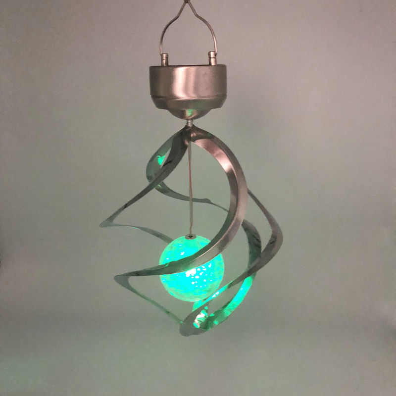 Lumière à vent solaire en spirale pour jardin