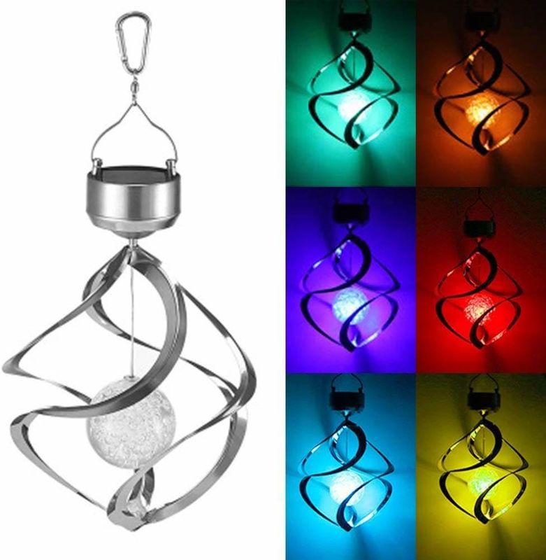Lumière à vent solaire en spirale pour jardin