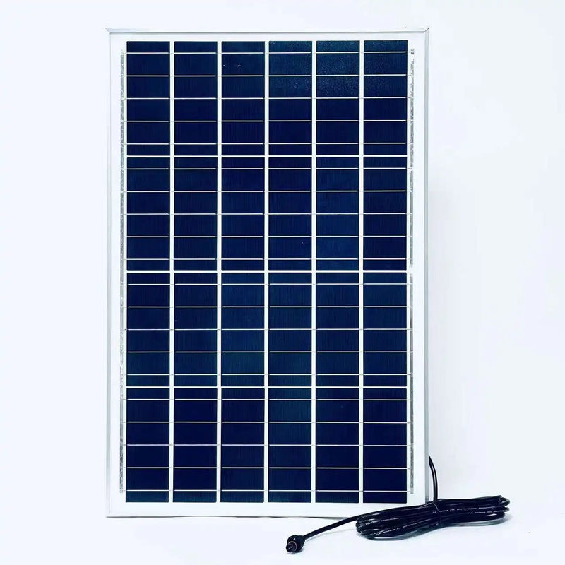 100W 200W 300W Lumière solaire de rue tout en un LED pour l'éclairage extérieur imperméable à l'eau IP67