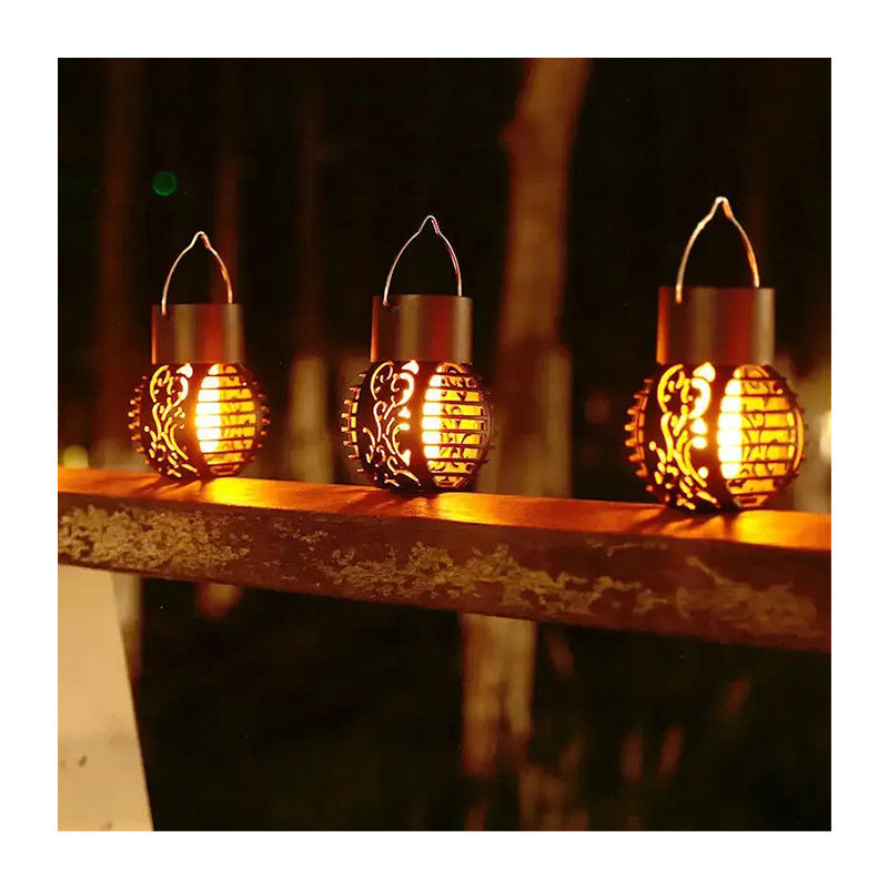 Lumière solaire LED pour le jardin Décoration paysagère Lumière de flamme de lanterne suspendue en fer métallique