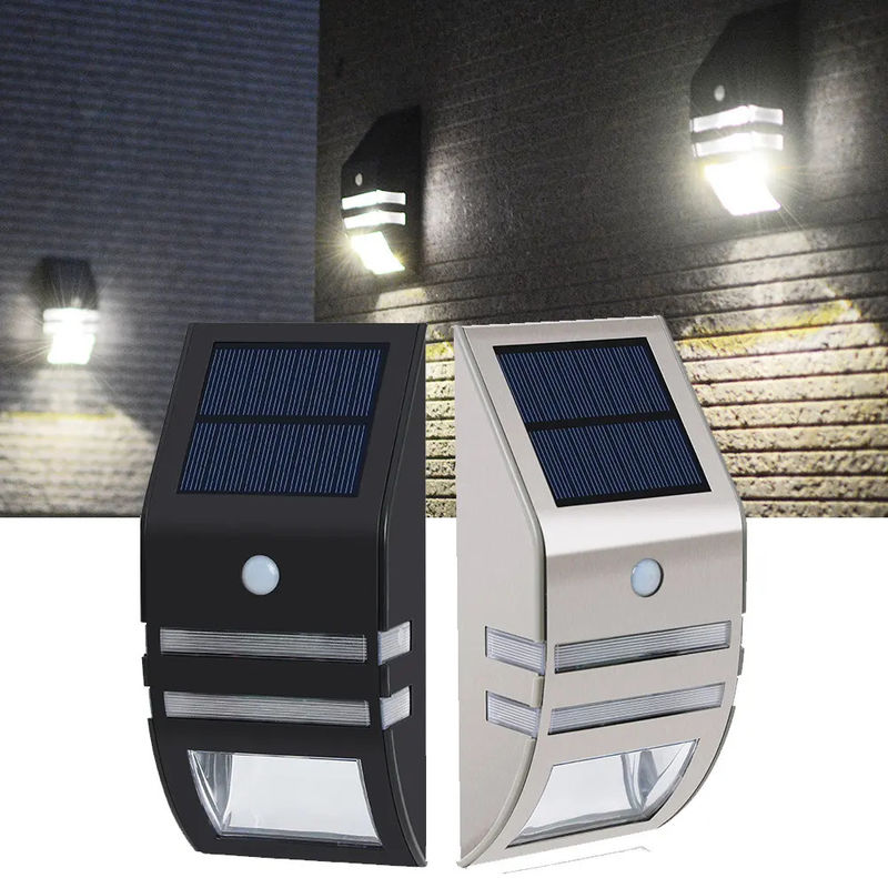 Capteur de mouvement solaire LED Lumière murale pour famille 4v 0.33w Monture murale 6000K Température de couleur