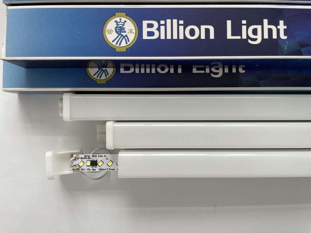 3000k Led AC165-265V 50/60Hz T5 Tube lumière matières premières Le meilleur choix pour 1200mm Longueur