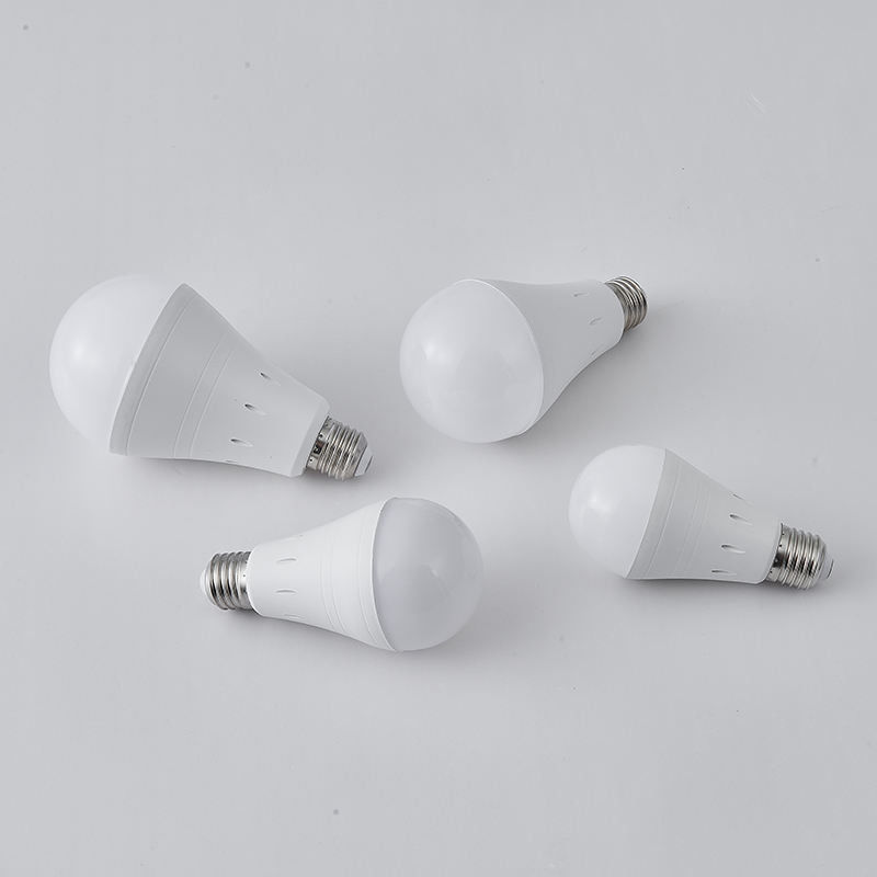 Lumière de camping d'urgence Portable et rechargeable 7W/9W/12W/15W Durée de vie 50000 heures
